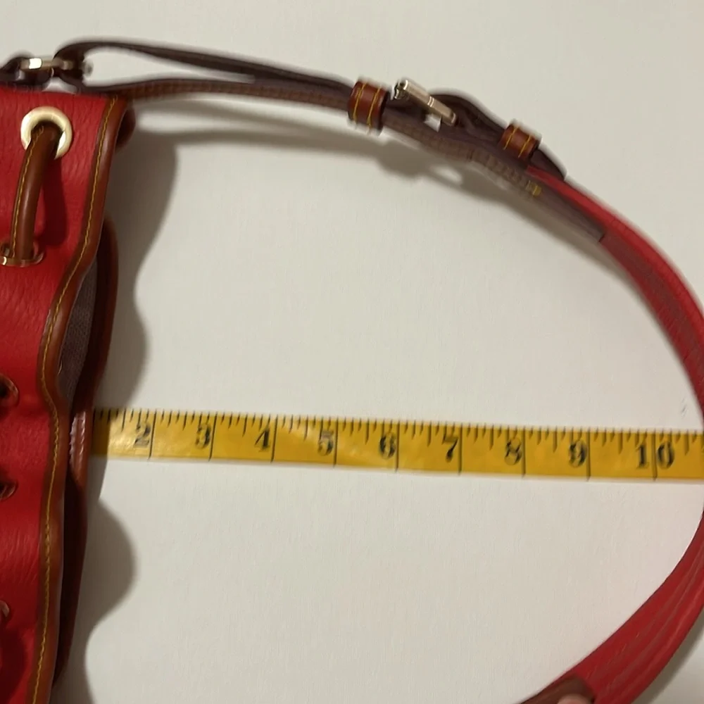 NWOT DOONEY & BOURKE EUROPEAN PEBBLE GRAIN RED LEATHER BUCKET BAG & WALLET - Picture 15 of 17